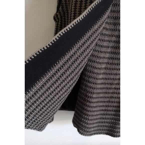 Habitat Long Bulky Knit Vest with High Button Collar, Blk/Taupe, Sz M - Picture 5 of 7